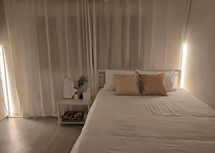 Mangwon Mangwon Station 2min 2 Queen Beds Hongdae Nearby アパート *